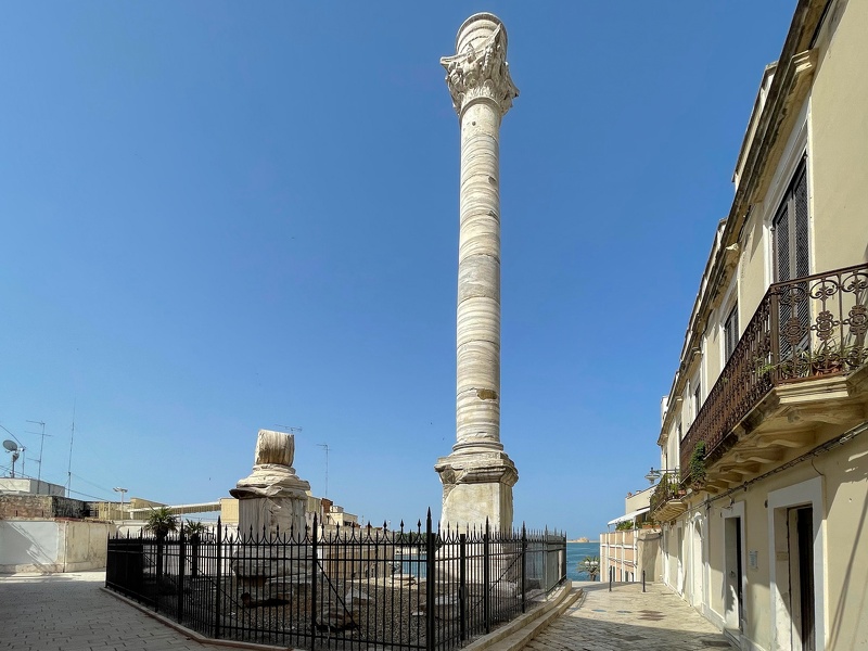Brindisi, colonne romaine #01 (1851 visites) Brindisi, colonne romaine #01
