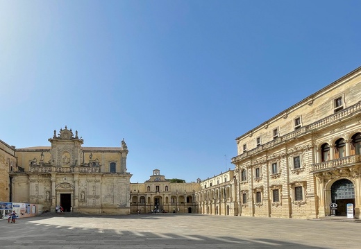 Lecce, Piazza del Duomo #01 (88 visites) Lecce, Piazza del Duomo #01