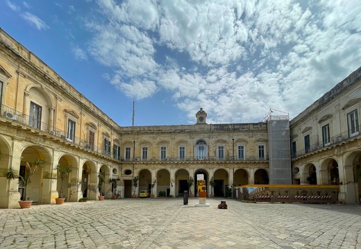 Lecce, Palazzo dei Celestini #01