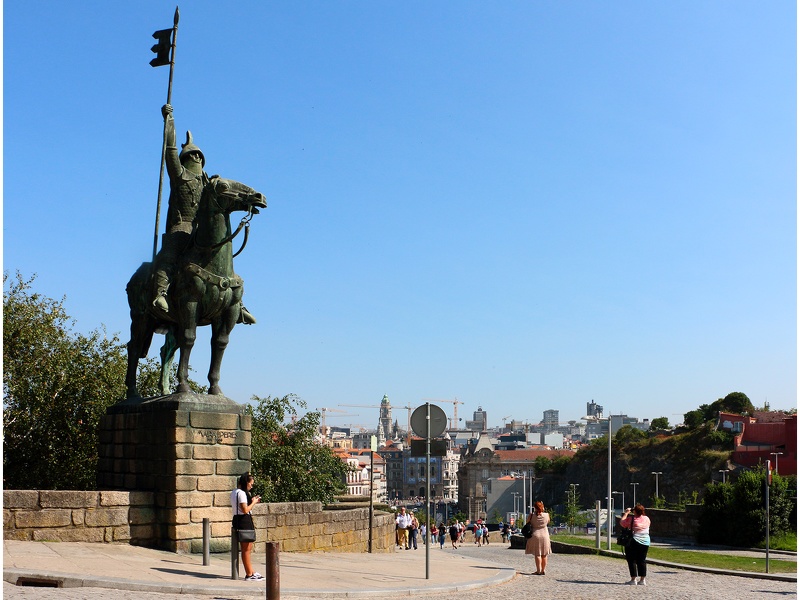 Porto, Estátua de Vímara Peres #01