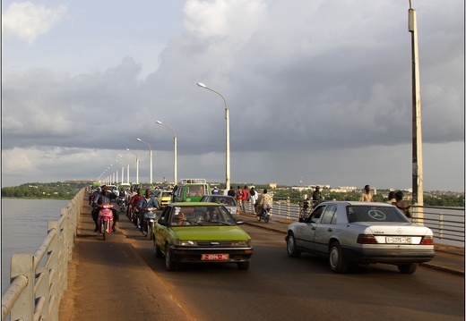 Bamako, pont des Martyrs #19