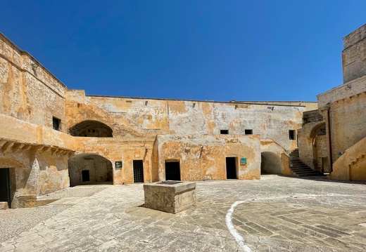 Gallipoli, Castello #03 (185 visits) Gallipoli, Castello #03