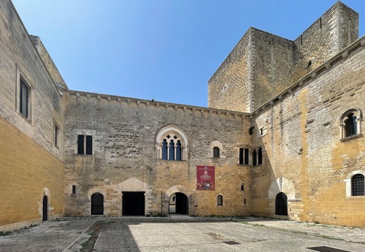 Gioia del Colle, Castello normanno-svevo #05 (181 visits) Gioia del Colle, Castello normanno-svevo #05