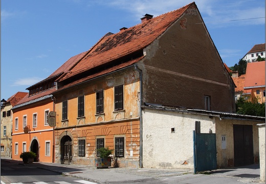 Ptuj, vieux quartier au bord de la Drava #21