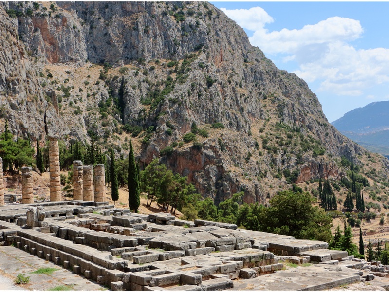 Delphes, temple d'Apollon #05