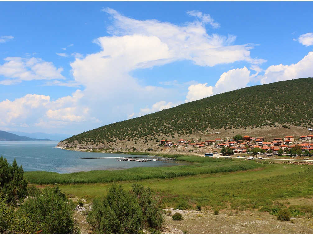 Psarades, vue sur le lac Prespa #01