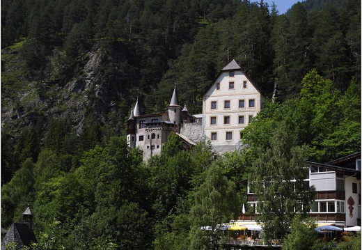Schloss Fernstein